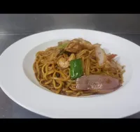 Tallarín Saltado de Pollo